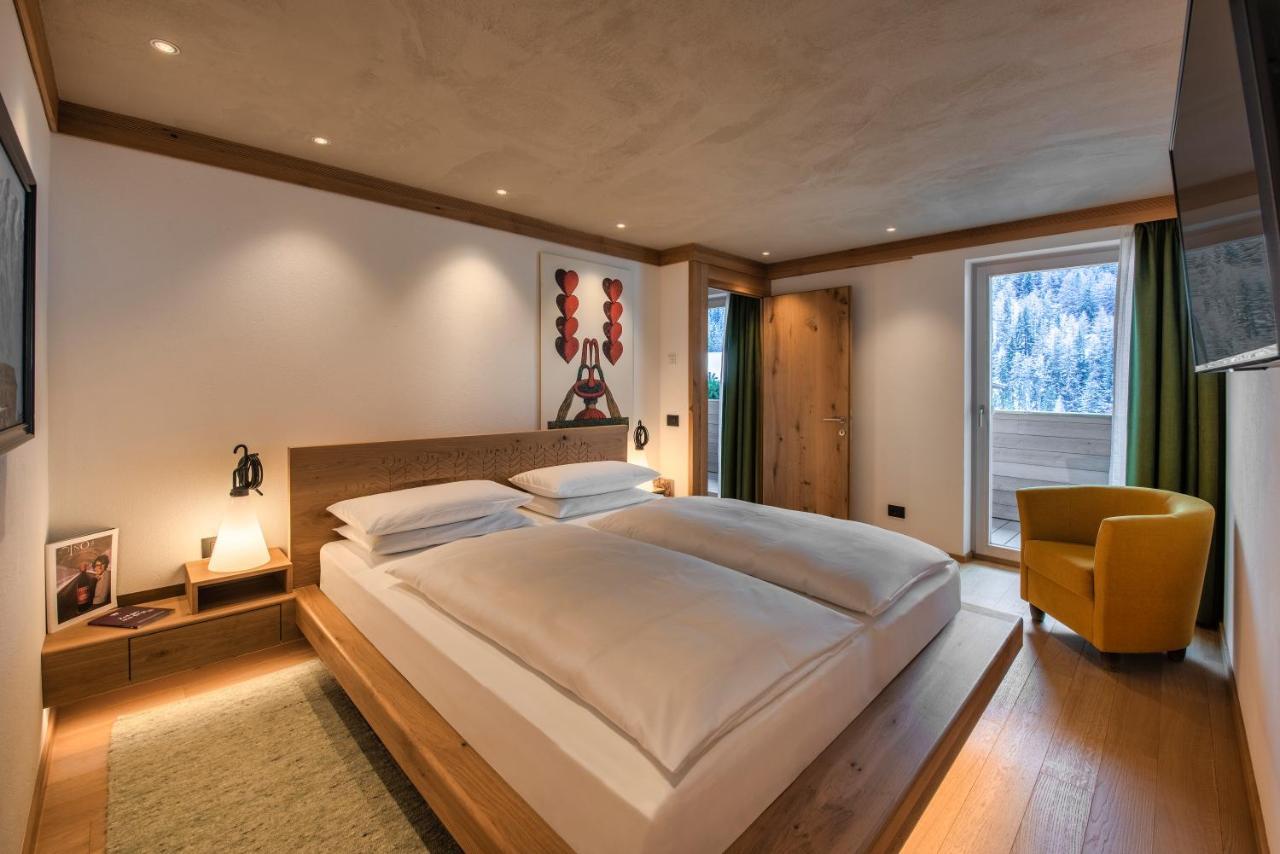 Posta Zirm Hotel Corvara Zewnętrze zdjęcie