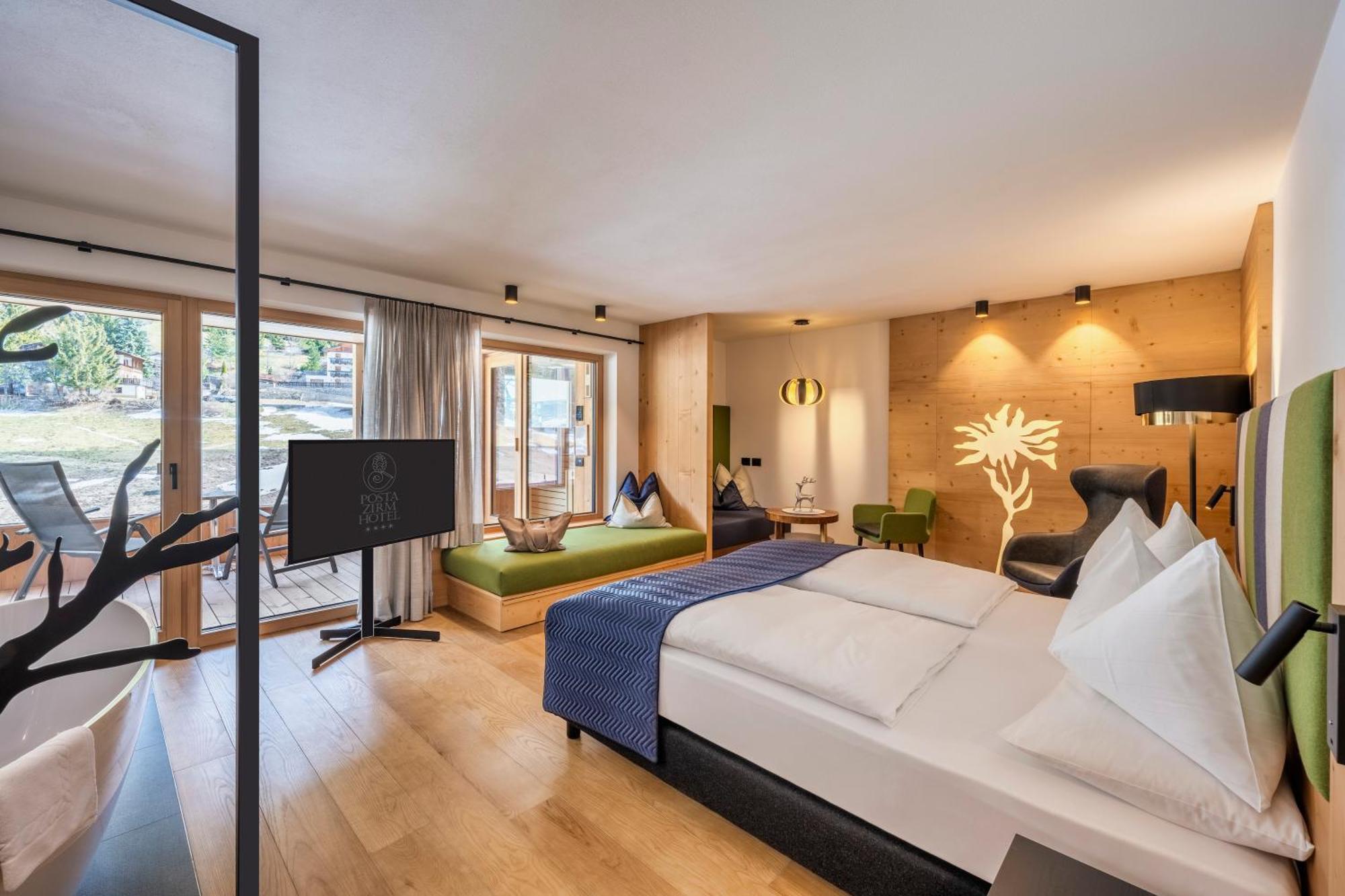 Posta Zirm Hotel Corvara Zewnętrze zdjęcie