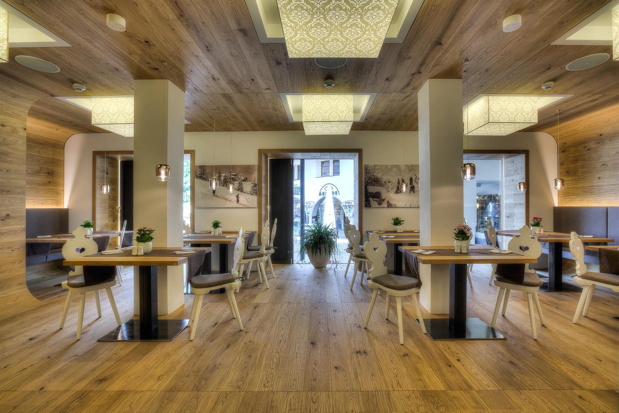 Posta Zirm Hotel Corvara Zewnętrze zdjęcie
