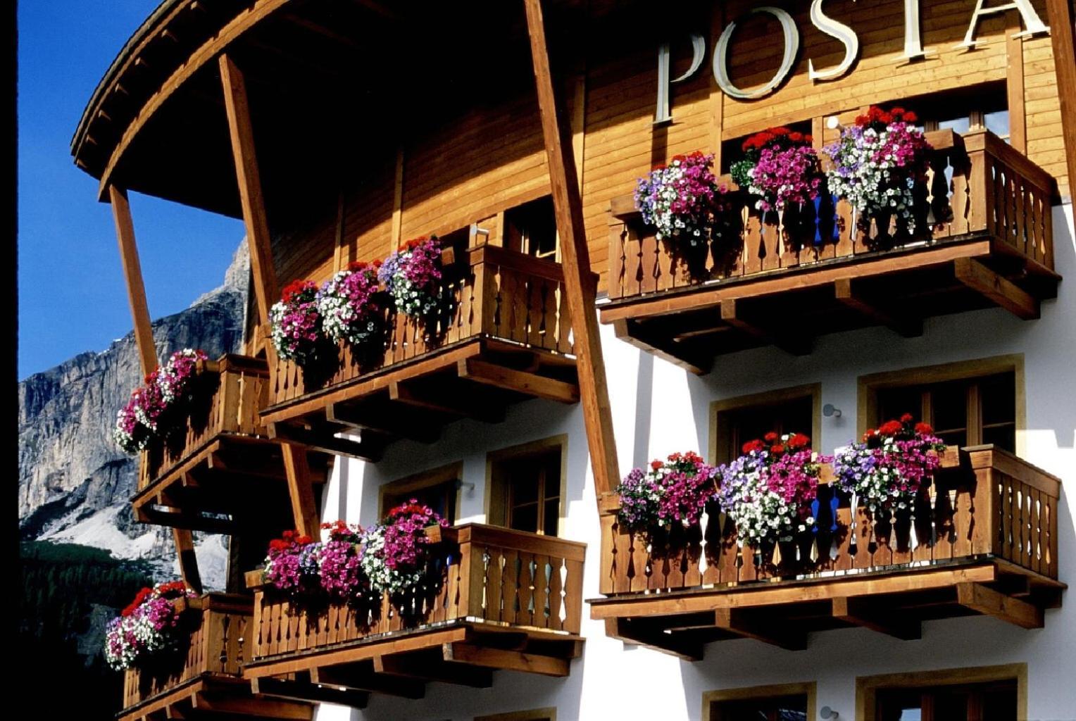 Posta Zirm Hotel Corvara Zewnętrze zdjęcie