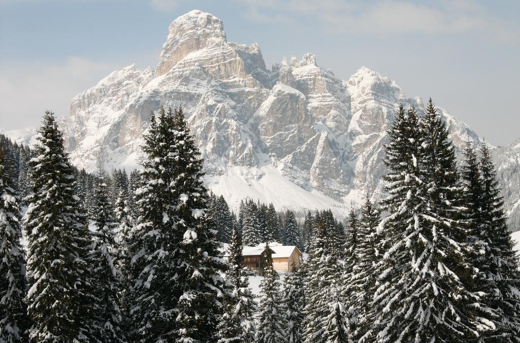 Posta Zirm Hotel Corvara Zewnętrze zdjęcie